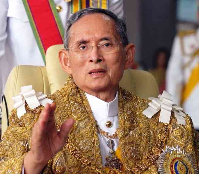 Bhumibol Adulyadej Images