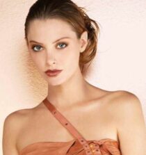 April Bowlby height