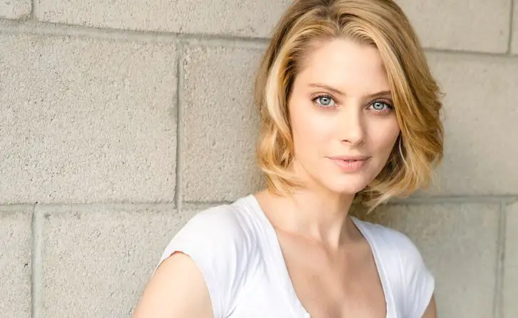 April Bowlby weight
