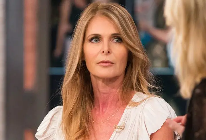 Catherine Oxenberg height