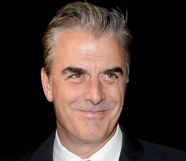 Chris Noth Net worth, Age Kids, Wife, BioWiki, Weight 2024 The Personage