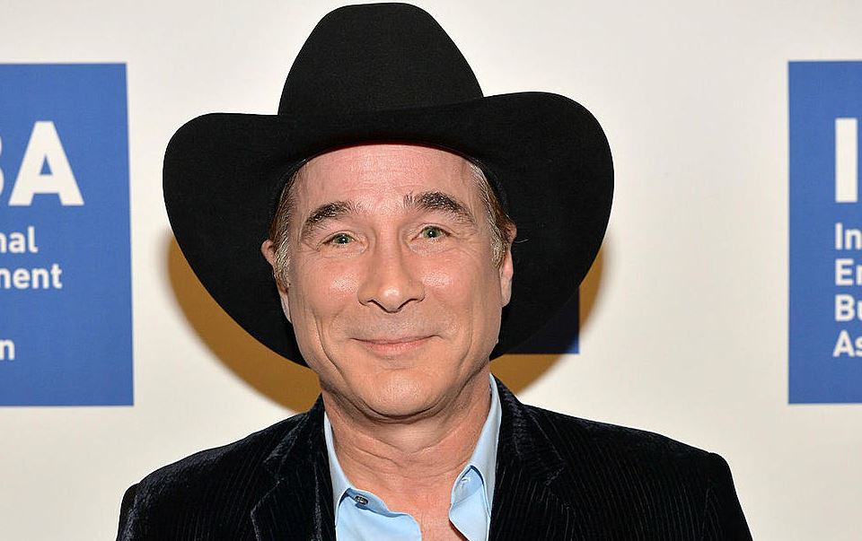 Clint Black Net worth, Age BioWiki, Wife, Weight, Kids 2024 The