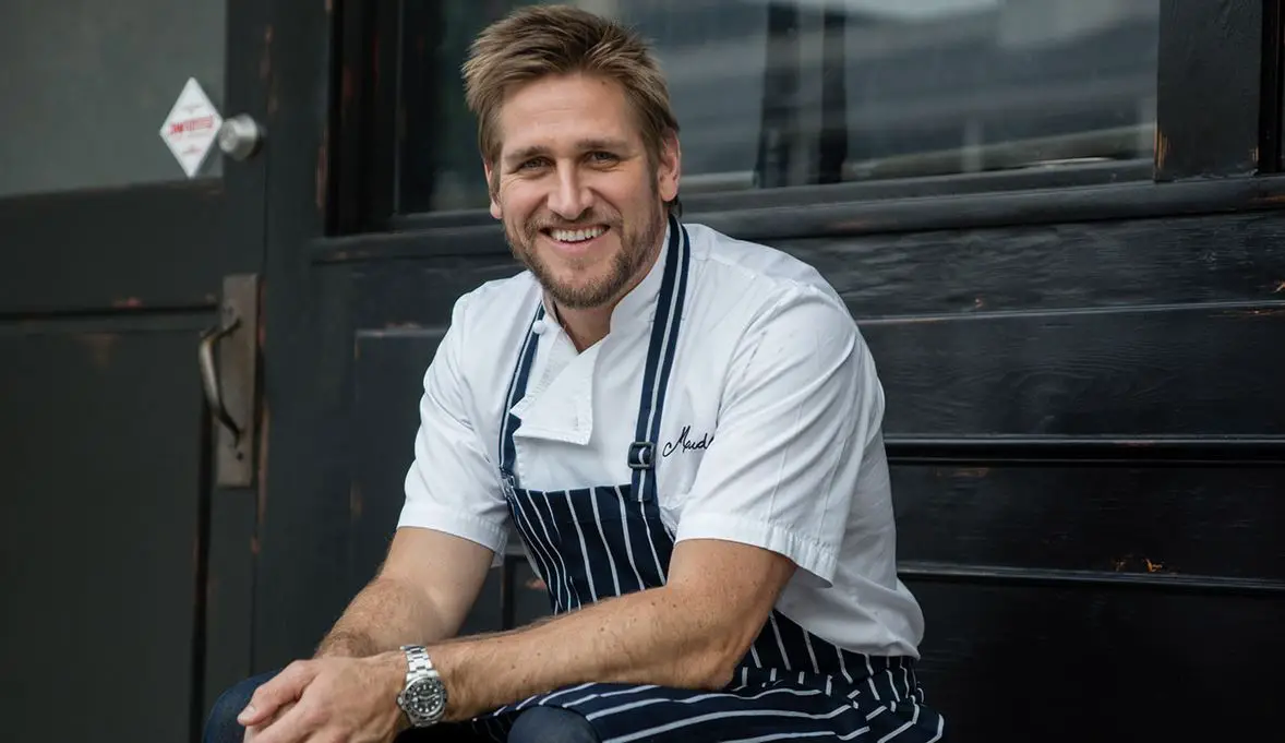 Curtis Stone height