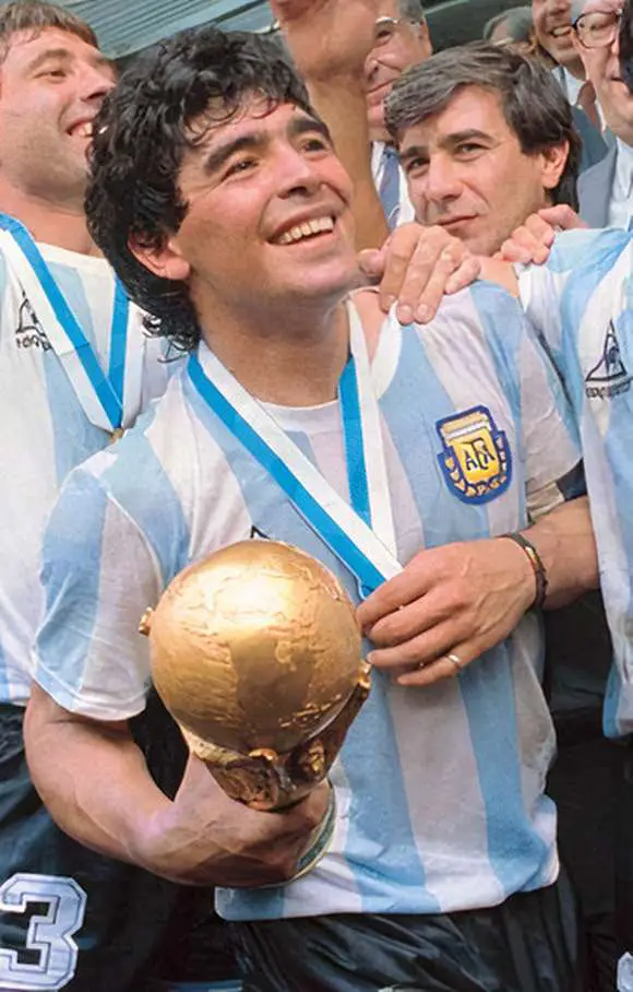Diego Armando Maradona Franco weight