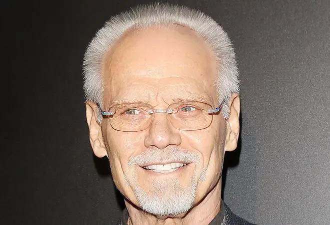 Fred Dryer age