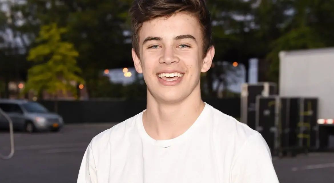 Hayes Grier net worth