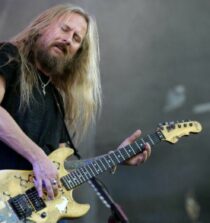 Jerry Cantrell weight