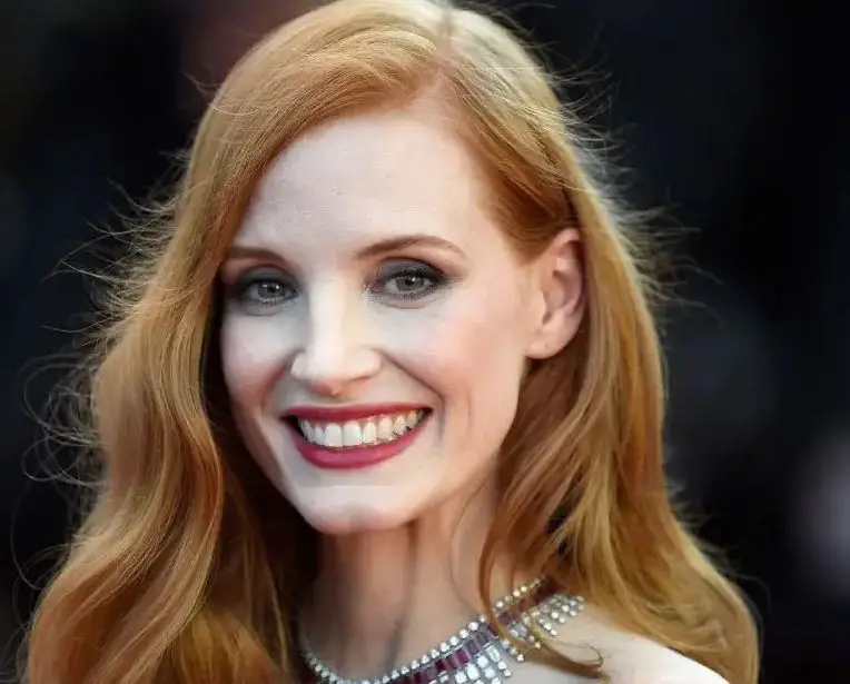 Jessica Chastain height
