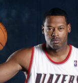 Marcus Camby weight