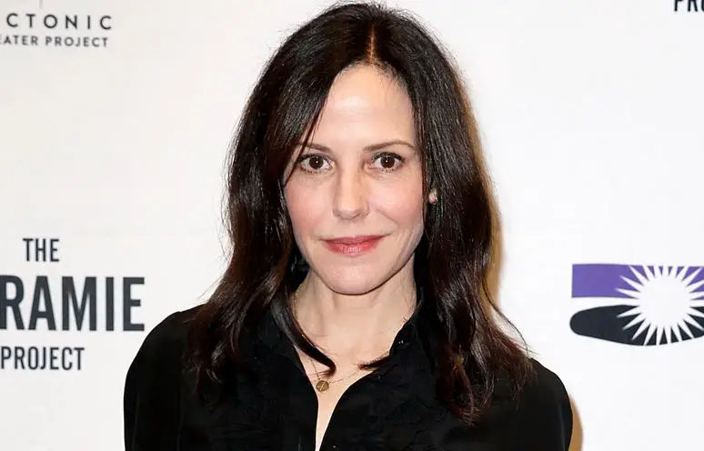 Mary Louise Parker net worth