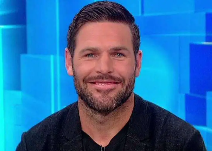 Mike Fisher net worth