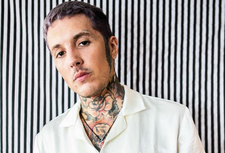 Oliver Sykes age