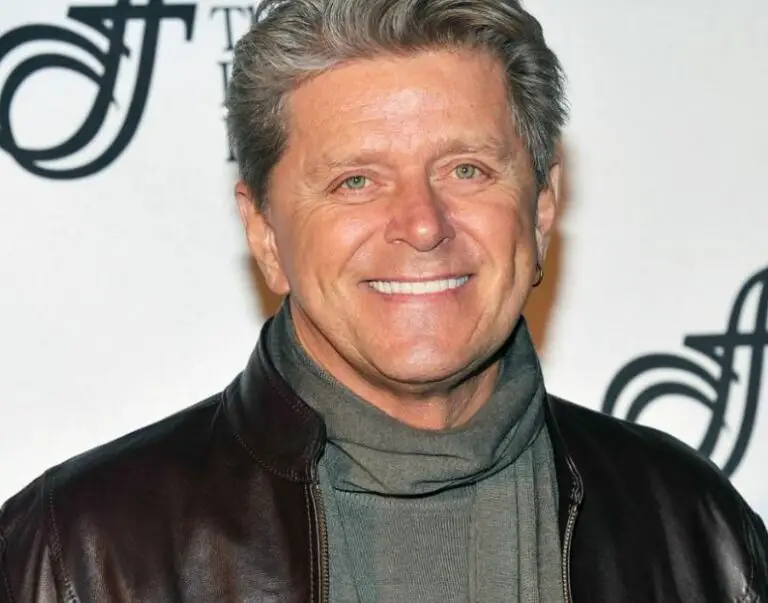 Peter Cetera Net worth, Age Kids, BioWiki, Weight, Wife 2024 The