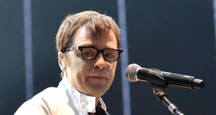 Rivers Cuomo weight