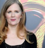 Suzanne Collins height