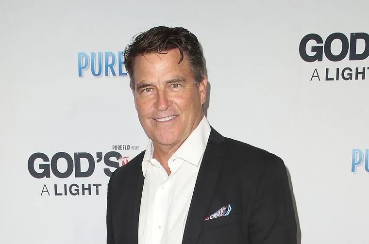 Ted McGinley height