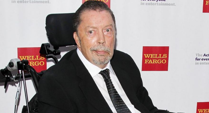 Tim Curry height