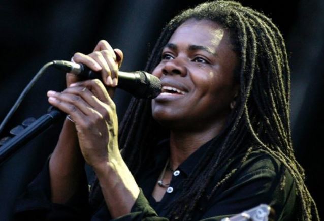 Tracy Chapman weight