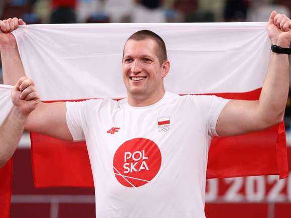 Wojciech Nowicki weight